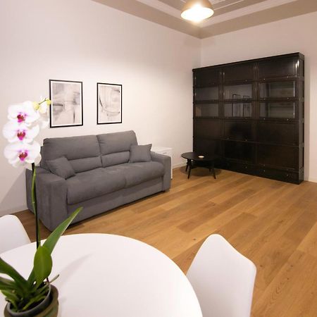 Villareale47 Luxury Suites & Rooms Палермо Екстериор снимка