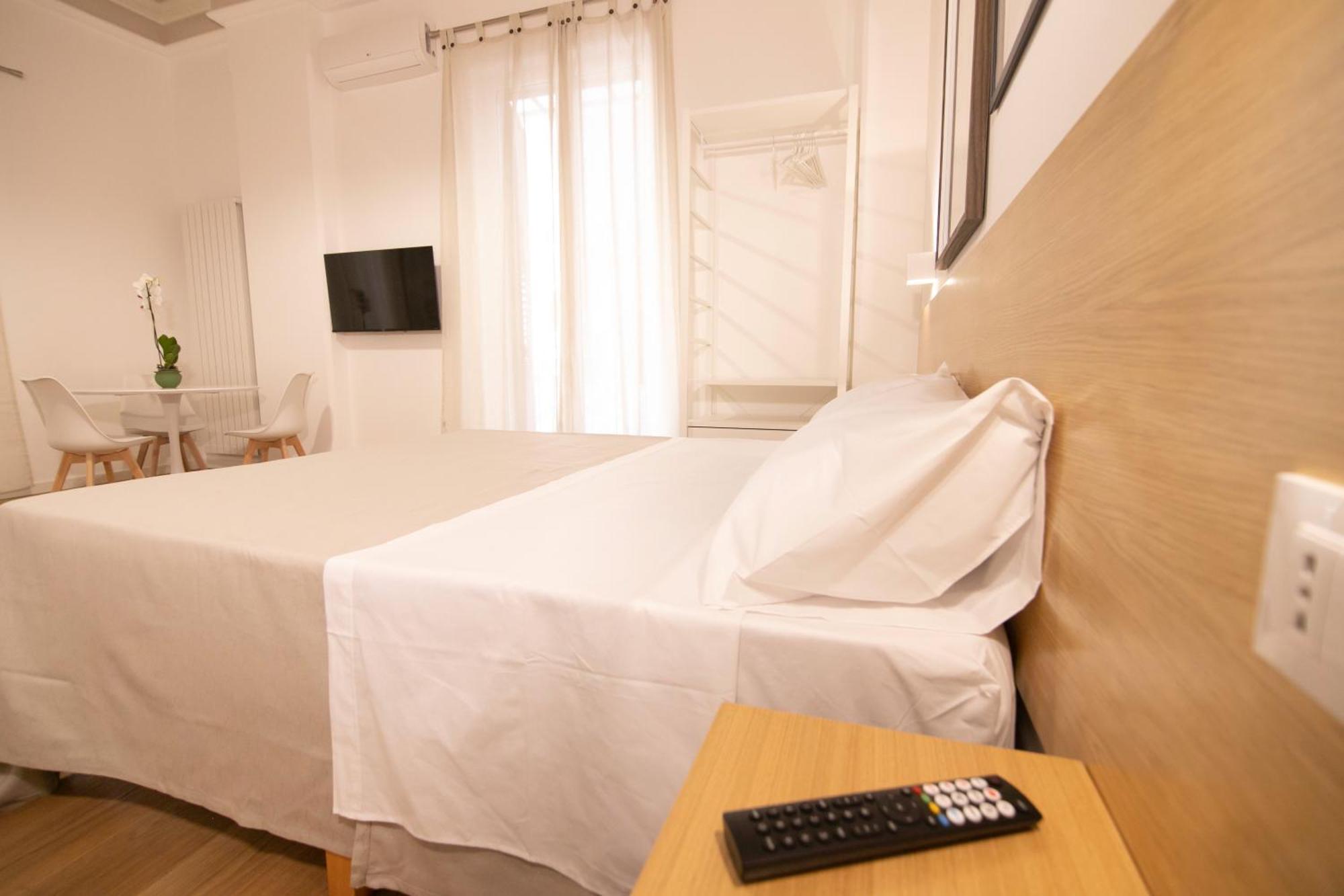 Villareale47 Luxury Suites & Rooms Палермо Екстериор снимка