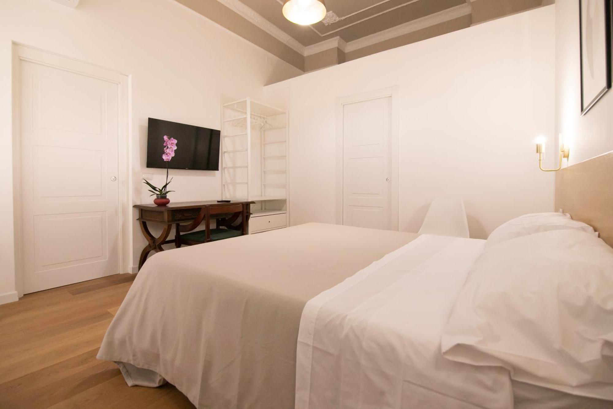 Villareale47 Luxury Suites & Rooms Палермо Екстериор снимка