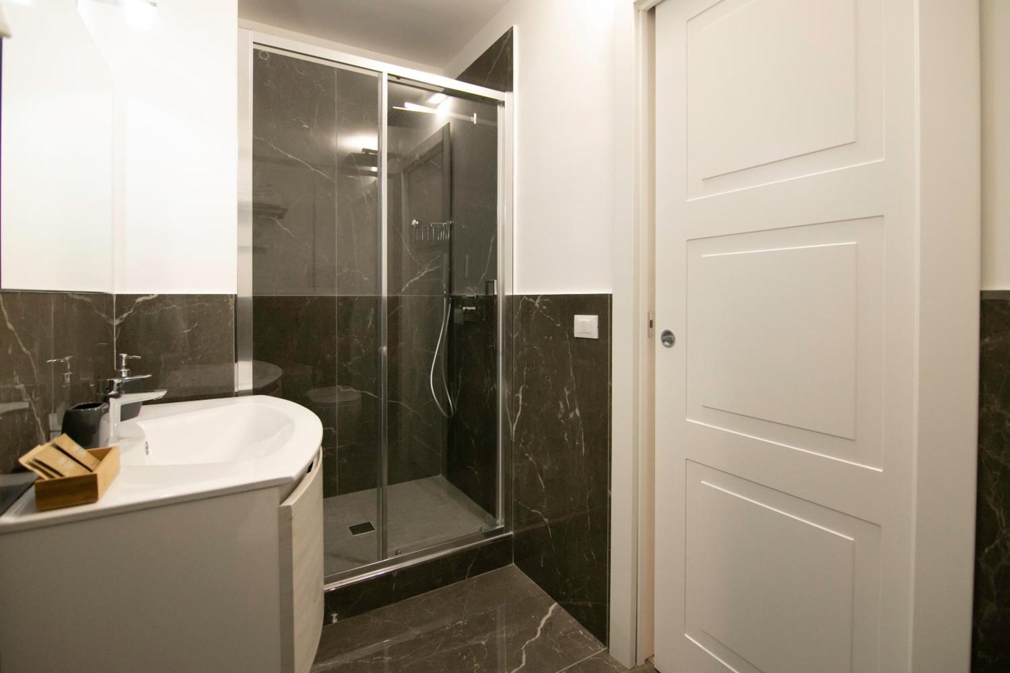Villareale47 Luxury Suites & Rooms Палермо Екстериор снимка